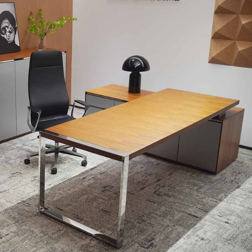 Harry Manager Desk 3