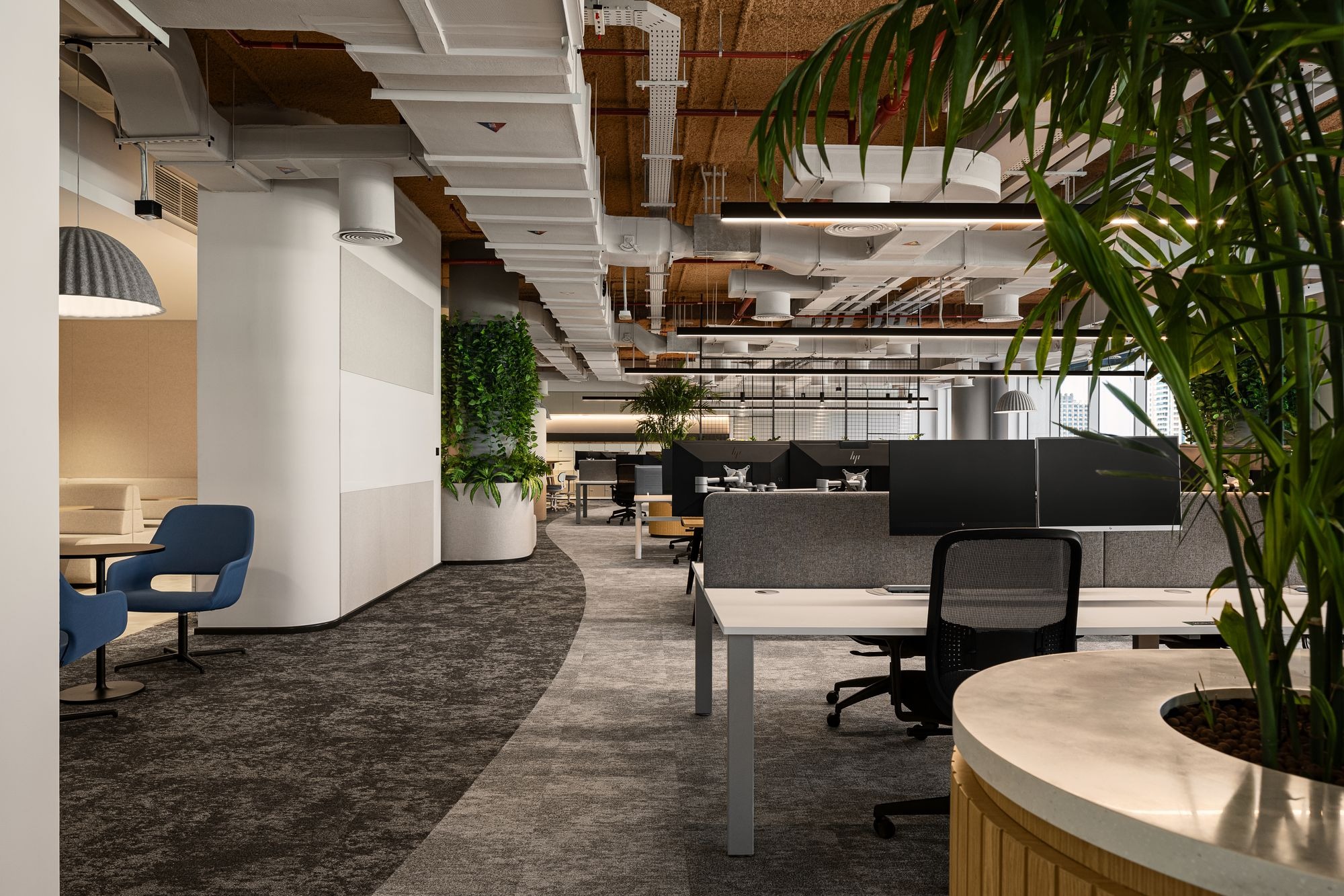 Atkins HQ – Dubai - Gallery Image 6 Atkins HQ – Dubai office furniture project gallery image 6 - Dubai