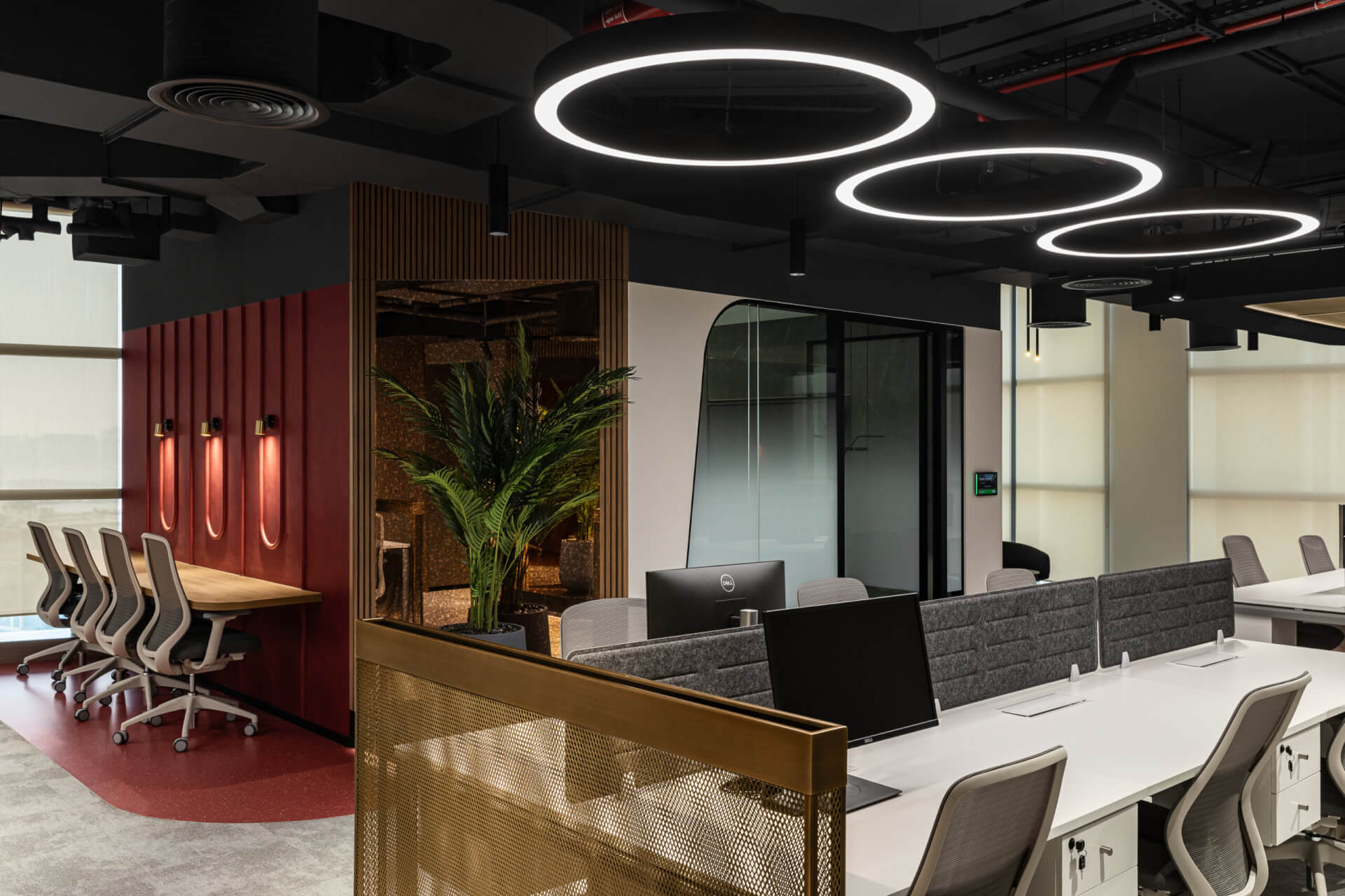 Property Finder HQ – Dubai office furniture project gallery image 7 - Dubai