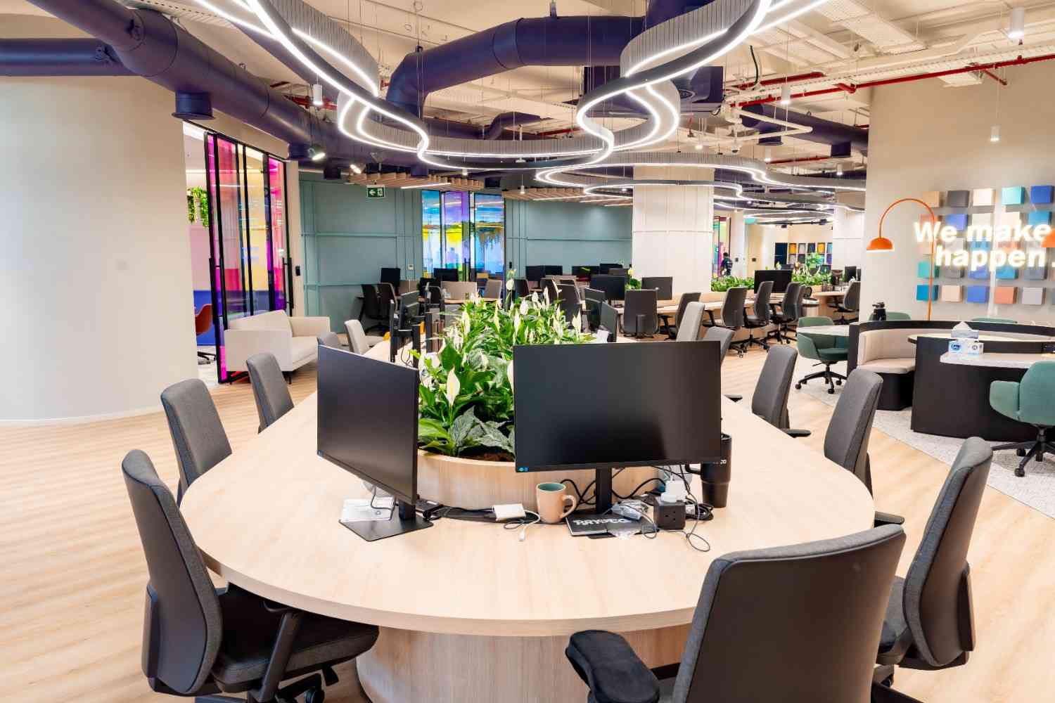 PRYPCO - Head Office - Sheikh Zayed Rd - Dubai office furniture project gallery image 12 - Dubai