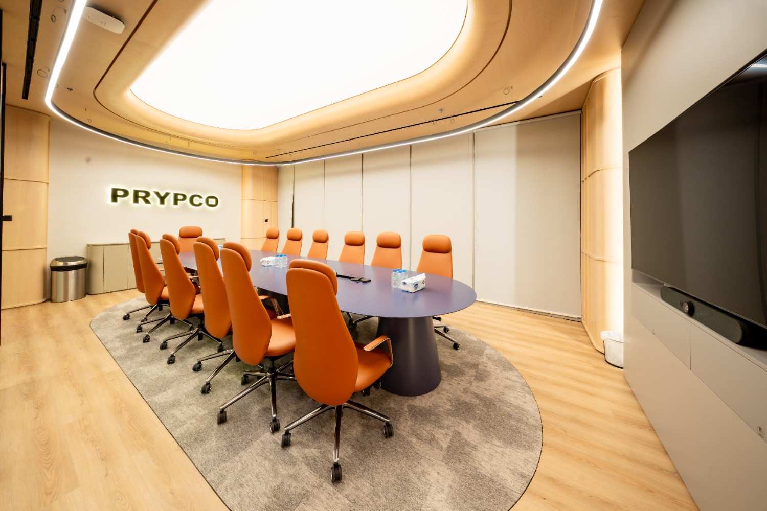 PRYPCO - Head Office - Sheikh Zayed Rd - Dubai office furniture project gallery image 17 - Dubai